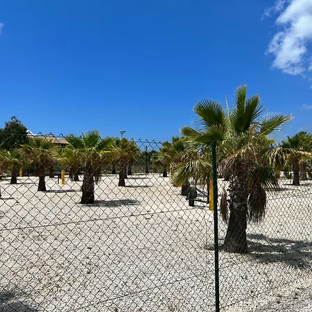 Mobil-home Cosy 6 P Climatise A A 200 M De La Dans 4 Etoiles Calme Et Familial Кемпинг